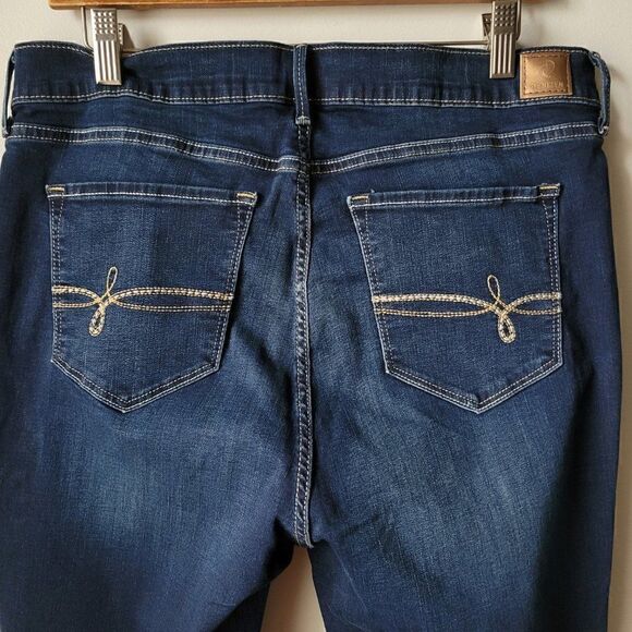 EUC DENIZEN FROM LEVIS HI RISE CUFFED JEGGING CROP SIZE 33 WAIST / 12 - Picture 11 of 16